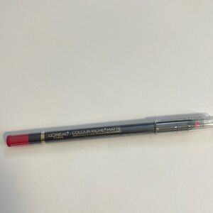 L’Oréal colour riche matte lip liner 108 Best Mattes